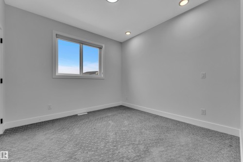 1460 25 Street, Edmonton, AB 