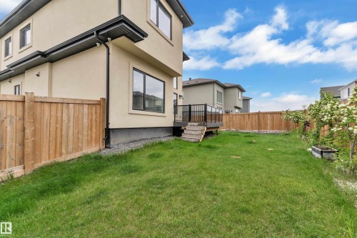 1460 25 Street, Edmonton, AB 