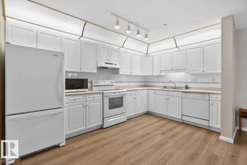 208 6220 Fulton Road, Edmonton, AB 