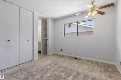 37 Leon Place, St. Albert, AB 