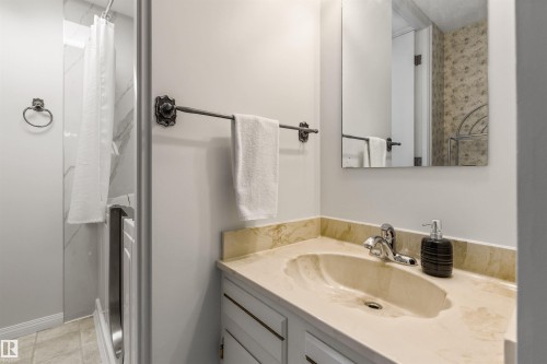 37 Leon Place, St. Albert, AB 