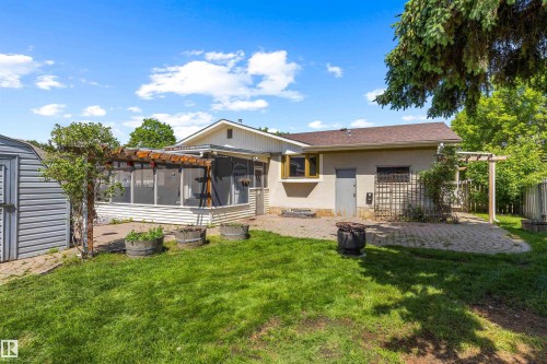37 Leon Place, St. Albert, AB 
