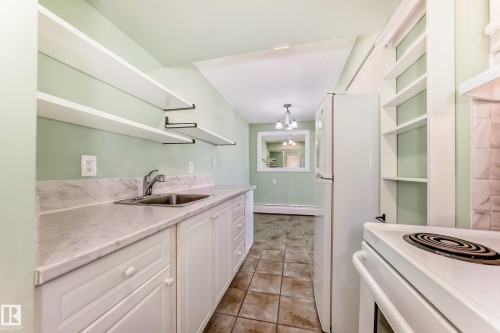 606 8310 Jasper Avenue, Edmonton, AB 
