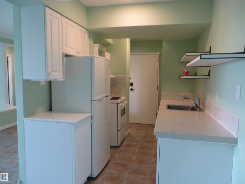 606 8310 Jasper Avenue, Edmonton, AB 