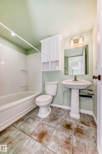 606 8310 Jasper Avenue, Edmonton, AB 