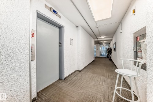 606 8310 Jasper Avenue, Edmonton, AB 