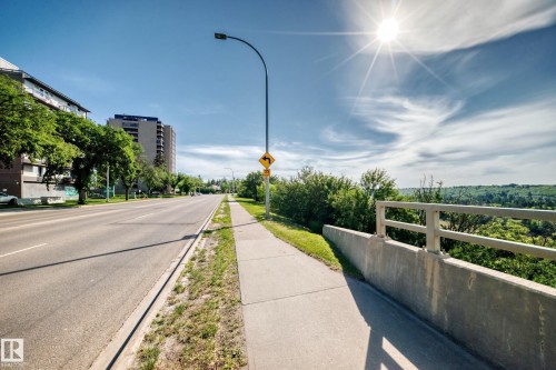 606 8310 Jasper Avenue, Edmonton, AB 