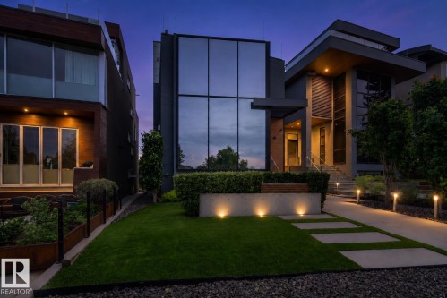 9509 99B Street, Edmonton, AB 