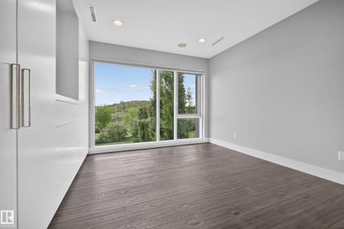 9509 99B Street, Edmonton, AB 