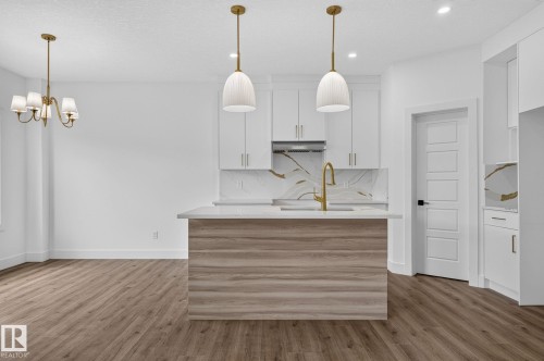 65 Silverstone Drive, Stony Plain, AB 