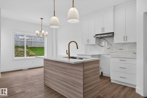65 Silverstone Drive, Stony Plain, AB 