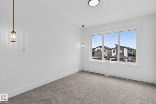 65 Silverstone Drive, Stony Plain, AB 