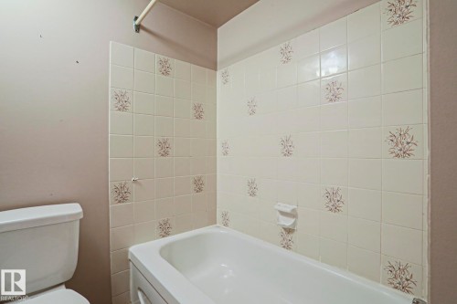 203 44 Alpine Place, St. Albert, AB - Indoor Photo Showing Bathroom