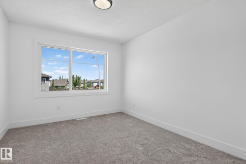 63 Silverstone Drive, Stony Plain, AB 