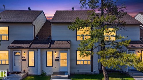 7 1651 46 St, Edmonton, AB 