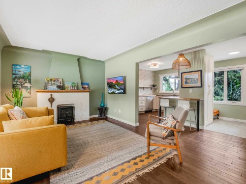 10807 135 Street, Edmonton, AB 