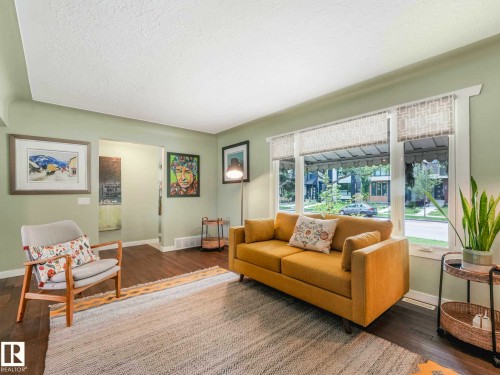 10807 135 Street, Edmonton, AB 