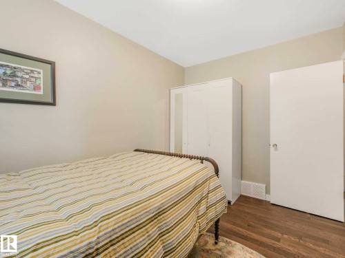 10807 135 Street, Edmonton, AB 