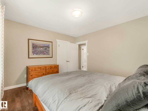 10807 135 Street, Edmonton, AB 