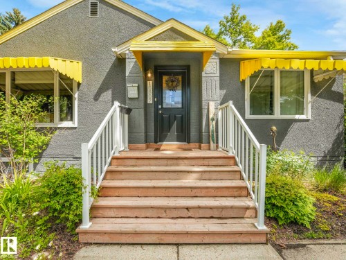 10807 135 Street, Edmonton, AB 