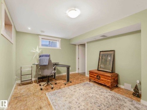 10807 135 Street, Edmonton, AB 