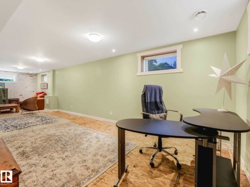 10807 135 Street, Edmonton, AB 