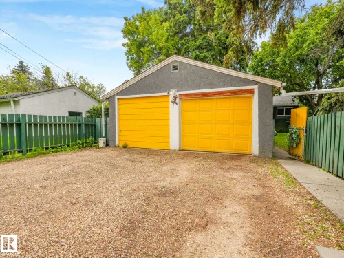 10807 135 Street, Edmonton, AB 