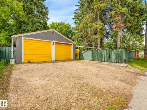 10807 135 Street, Edmonton, AB 