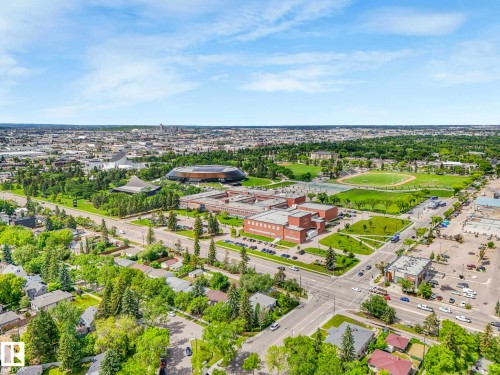 10807 135 Street, Edmonton, AB 