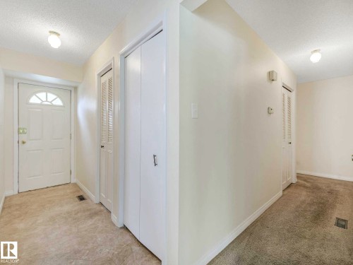 5 Akins Drive, St. Albert, AB 