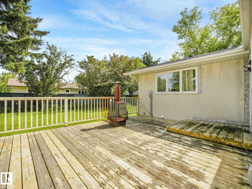 5 Akins Drive, St. Albert, AB 