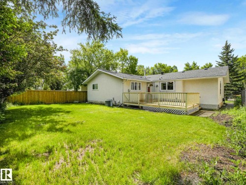 5 Akins Drive, St. Albert, AB 