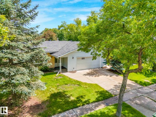 5 Akins Drive, St. Albert, AB 