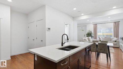4318 Annett Common, Edmonton, AB 
