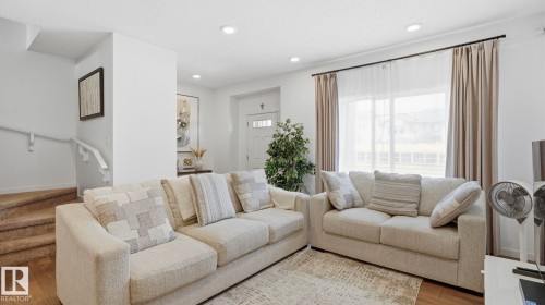 4318 Annett Common, Edmonton, AB 