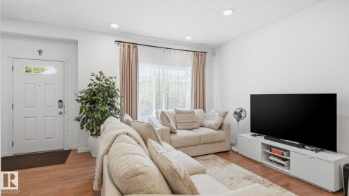 4318 Annett Common, Edmonton, AB 