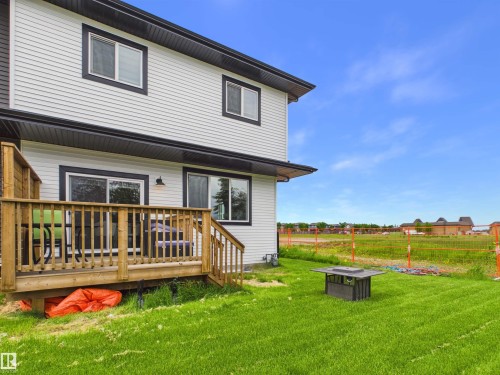 348 Genesis Villa(S), Stony Plain, AB 