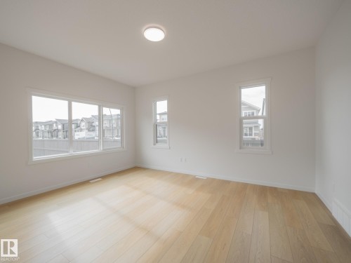 2503 211 Street Nw, Edmonton, AB - Indoor Photo Showing Other Room