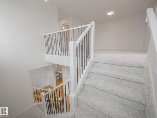 2503 211 Street Nw, Edmonton, AB - Indoor Photo Showing Other Room