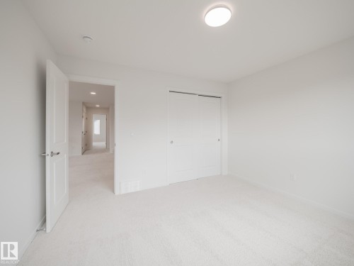2503 211 Street Nw, Edmonton, AB - Indoor Photo Showing Other Room