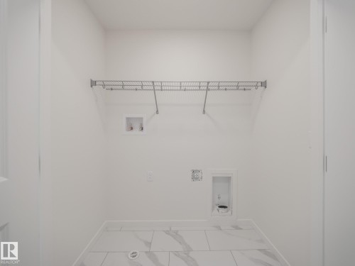 2503 211 Street Nw, Edmonton, AB - Indoor With Storage