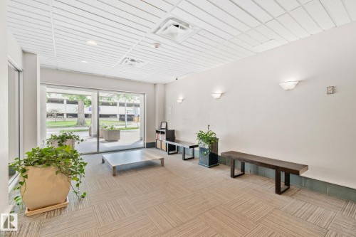 205 9940 112 Street, Edmonton, AB 