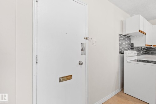 205 9940 112 Street, Edmonton, AB 