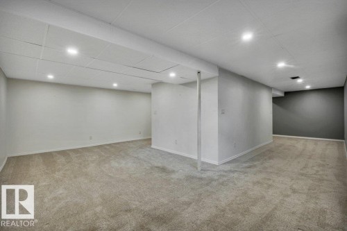 8 Pineview Horizon Village, St. Albert, AB 