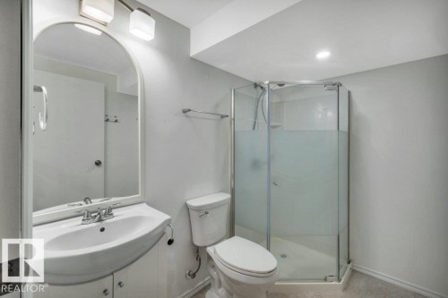 8 Pineview Horizon Village, St. Albert, AB 