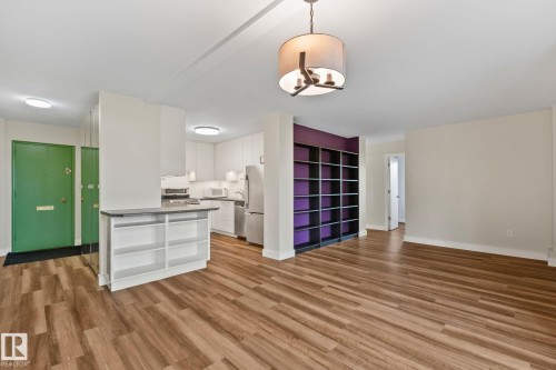 705 9940 112 Street, Edmonton, AB 