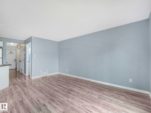 6828 159A Avenue, Edmonton, AB 