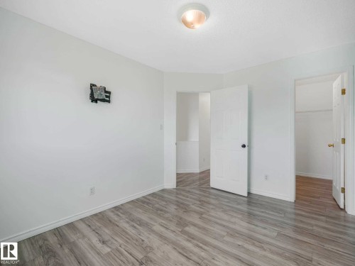 6828 159A Avenue, Edmonton, AB 