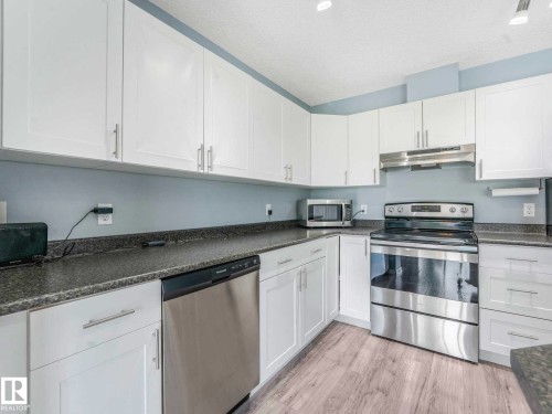 6828 159A Avenue, Edmonton, AB 