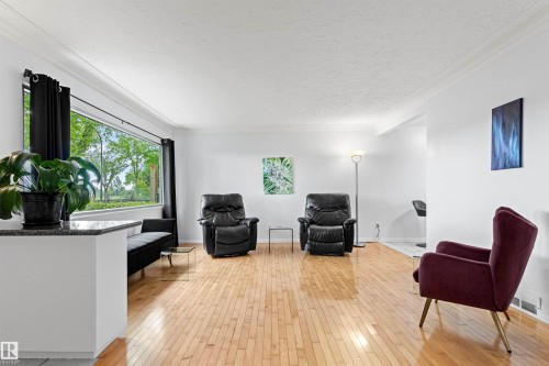 8707 69 Avenue, Edmonton, AB 